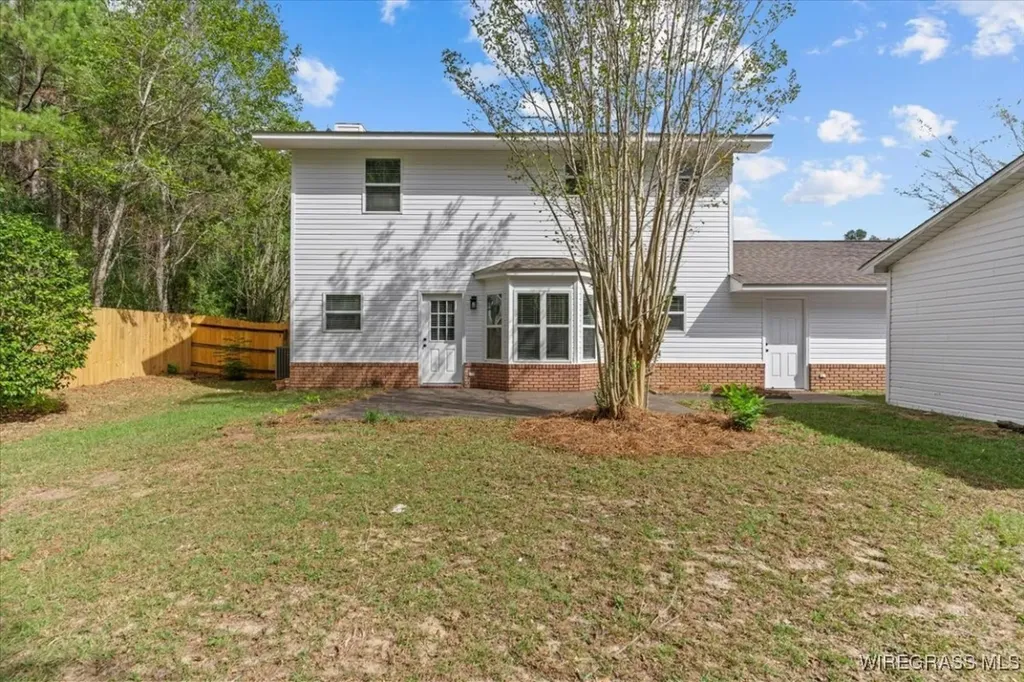 105 N Woodlawn Drive Enterprise AL 36330