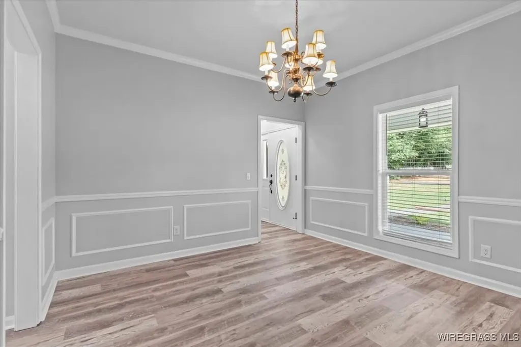 105 N Woodlawn Drive Enterprise AL 36330