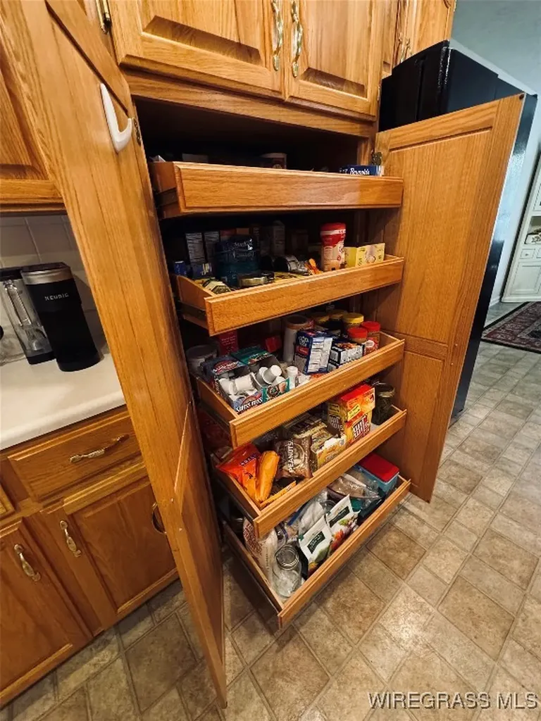 1716 Burl Lee Road Cottonwood AL 36320
