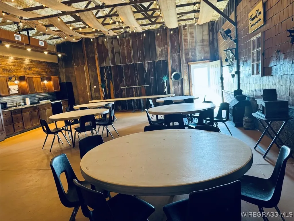 1716 Burl Lee Road Cottonwood AL 36320