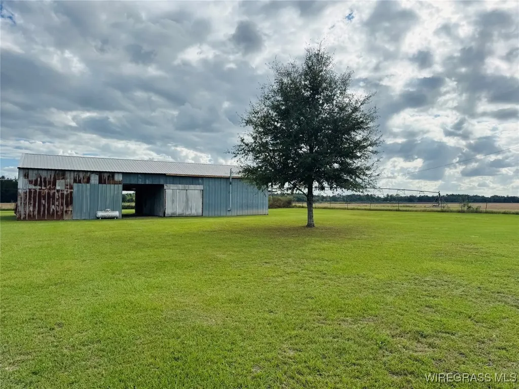 1716 Burl Lee Road Cottonwood AL 36320