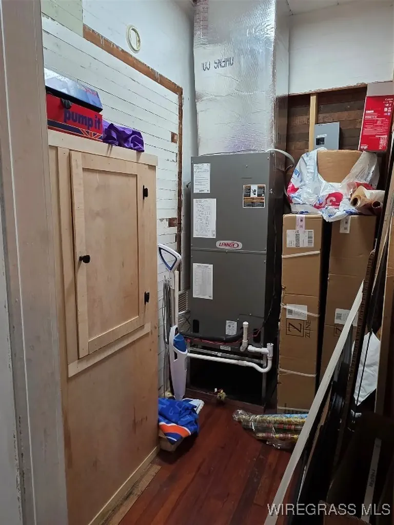 111 S Johnson Street Samson AL 36477