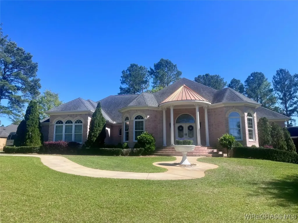 403 Stonegate Drive Dothan AL 36305