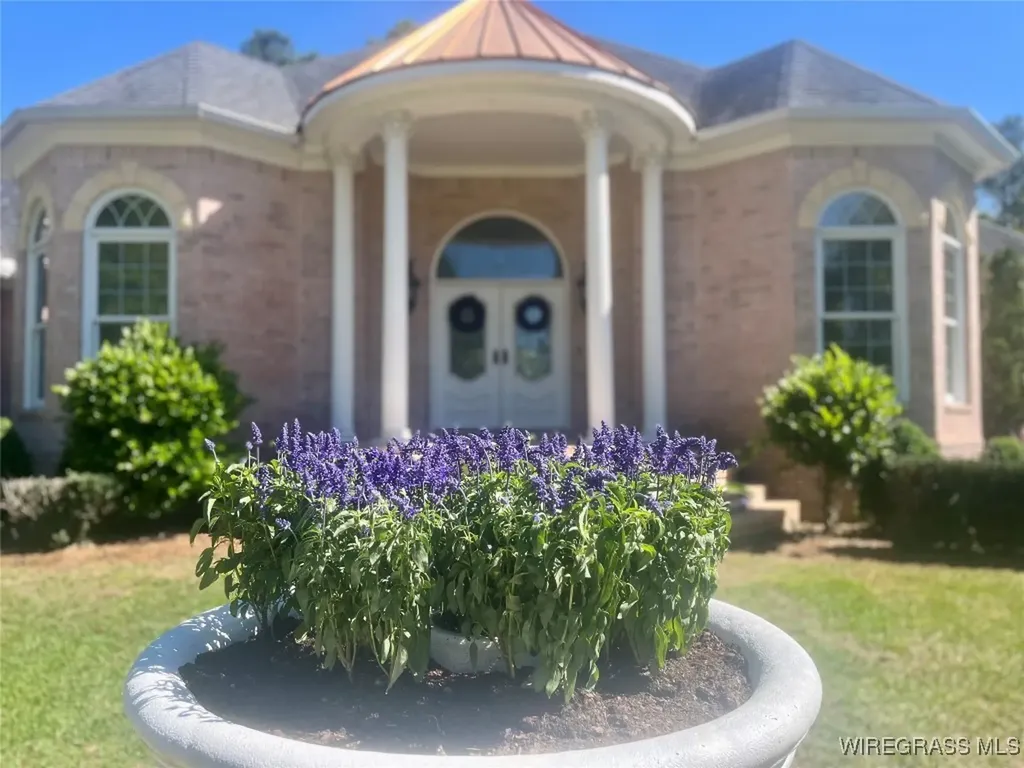 403 Stonegate Drive Dothan AL 36305