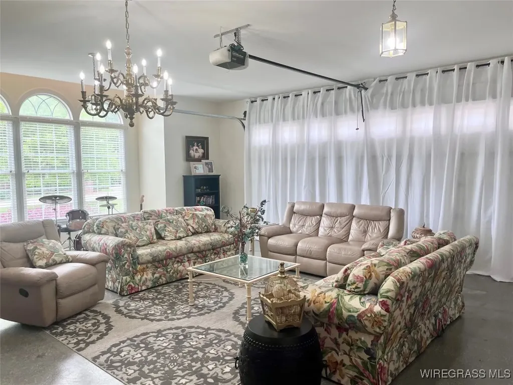 403 Stonegate Drive Dothan AL 36305