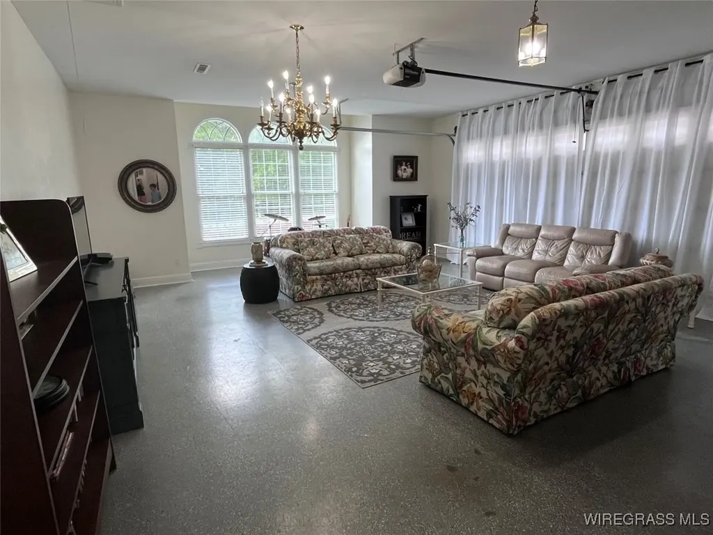 403 Stonegate Drive Dothan AL 36305