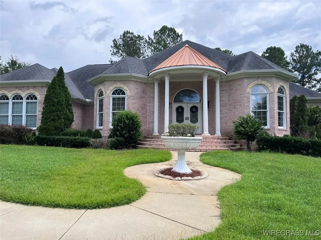 403 Stonegate Drive Dothan AL 36305