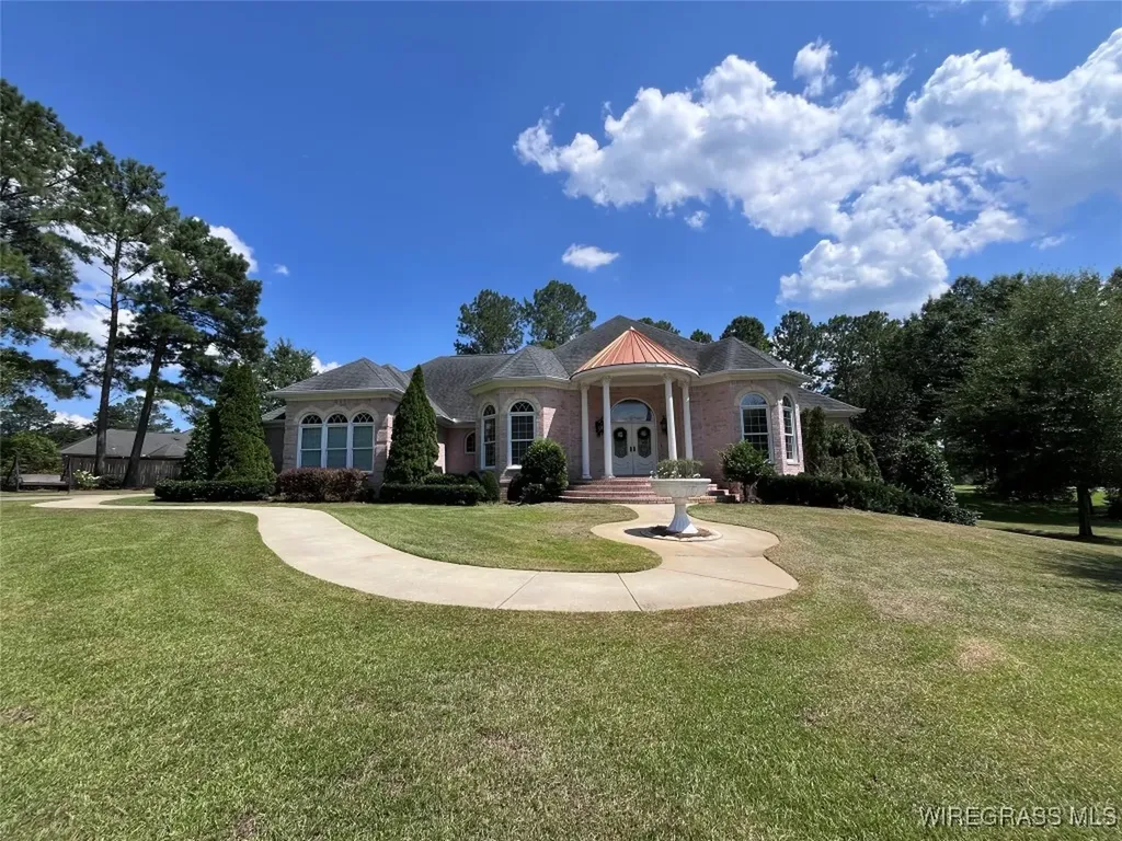 403 Stonegate Drive Dothan AL 36305