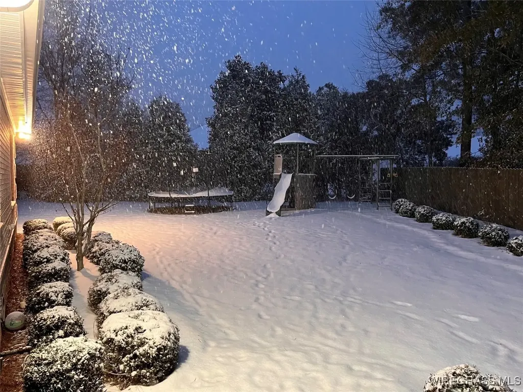 403 Stonegate Drive Dothan AL 36305