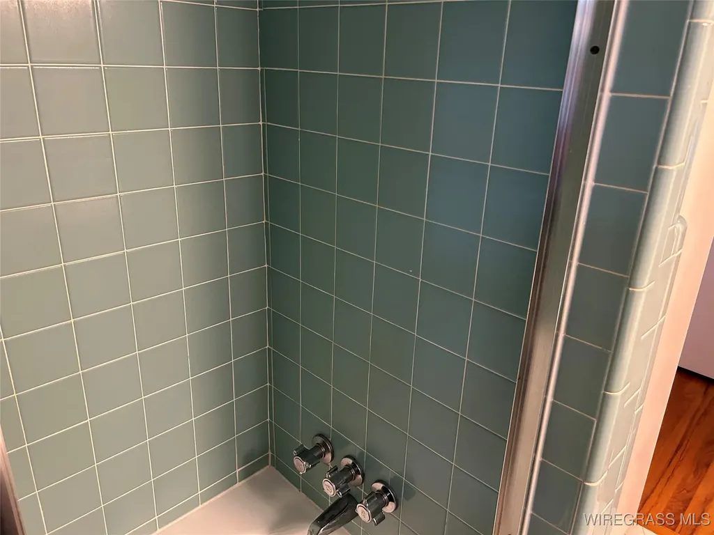 204 Holly Hill Road Enterprise AL 36330