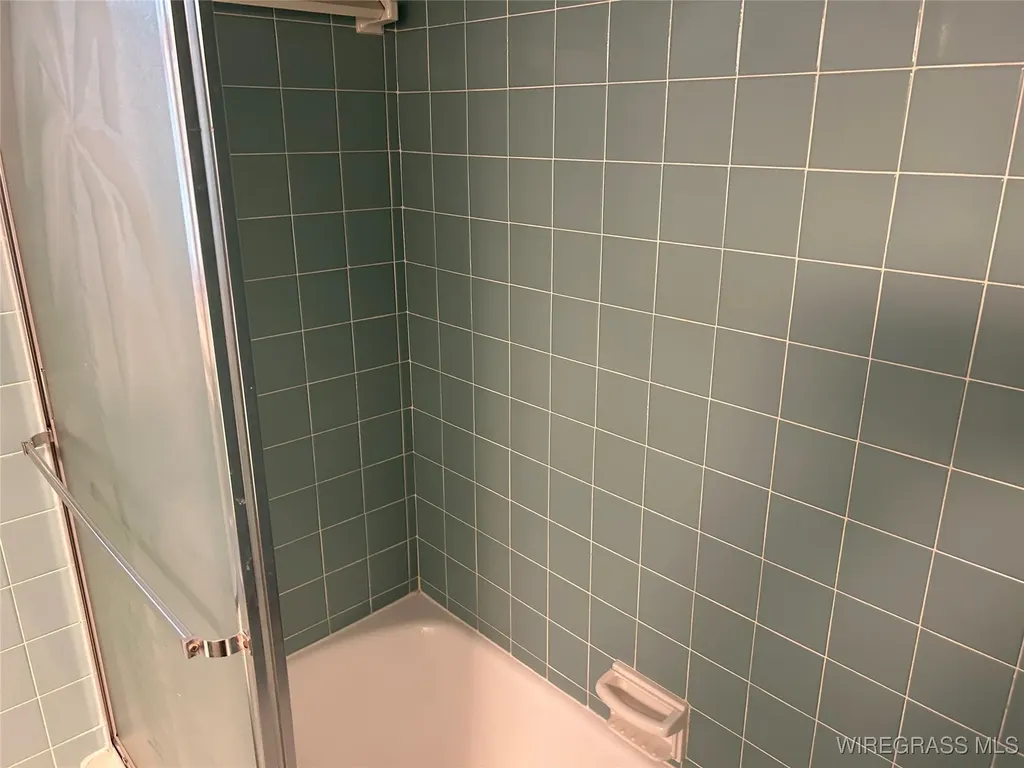 204 Holly Hill Road Enterprise AL 36330