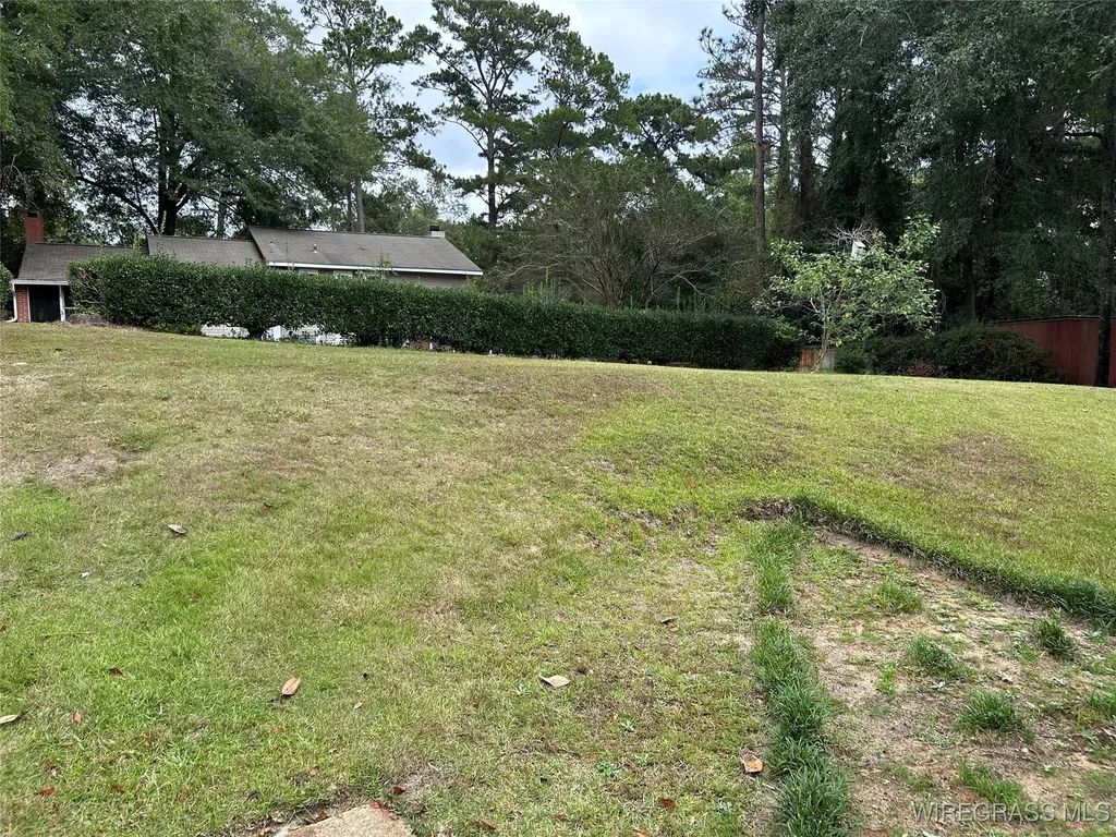 204 Holly Hill Road Enterprise AL 36330