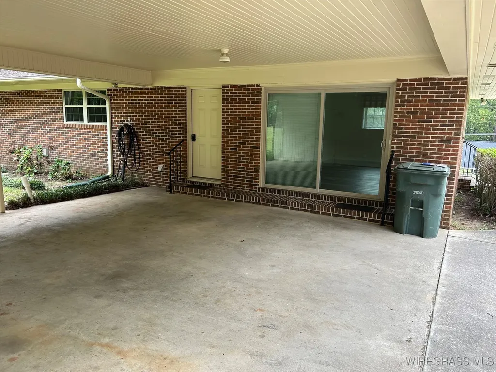 204 Holly Hill Road Enterprise AL 36330