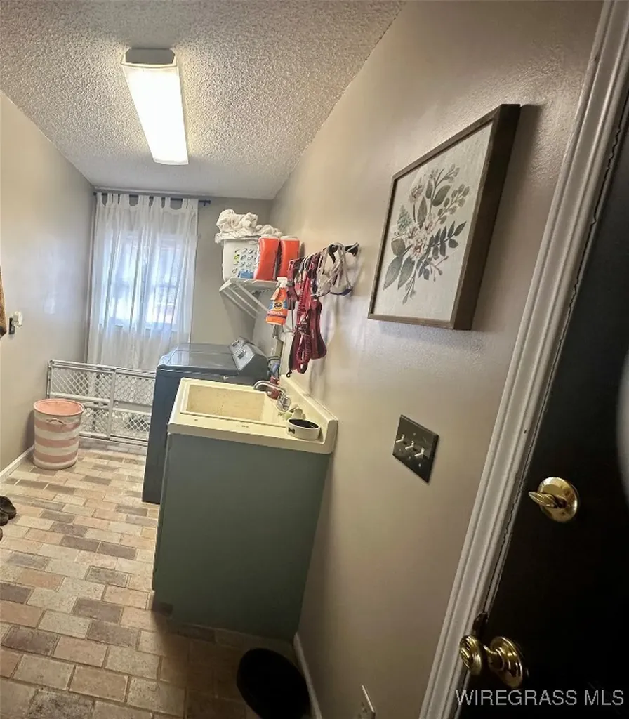 608 Wildwood Drive Enterprise AL 36330