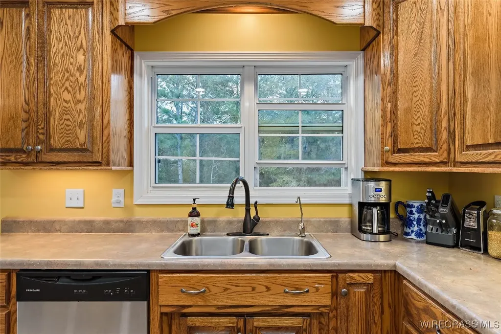 1180 County Road 223 Jack AL 36346