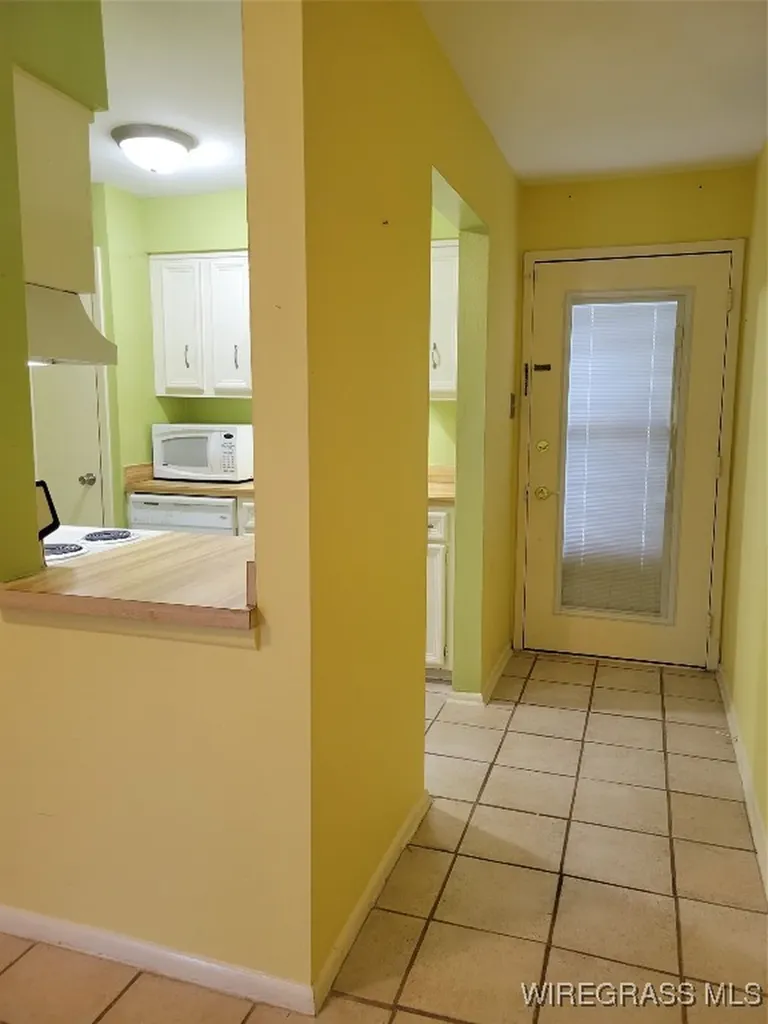 221 Riverbend Drive Mobile AL 36605