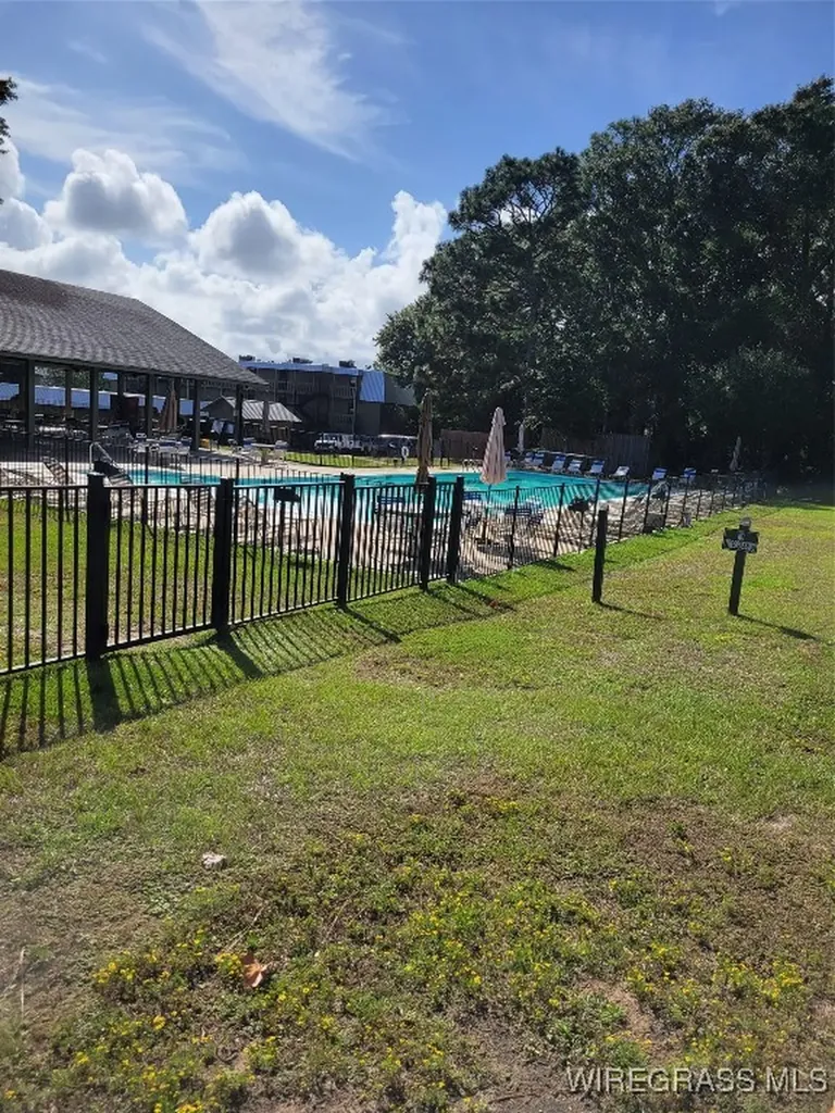 221 Riverbend Drive Mobile AL 36605