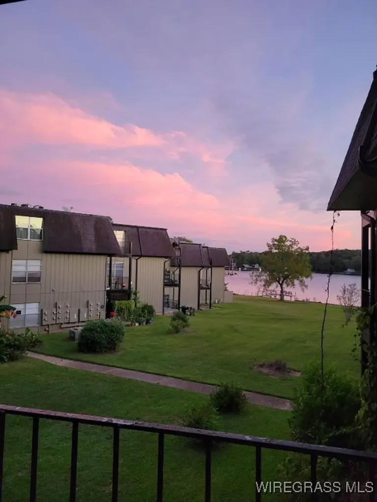 221 Riverbend Drive Mobile AL 36605