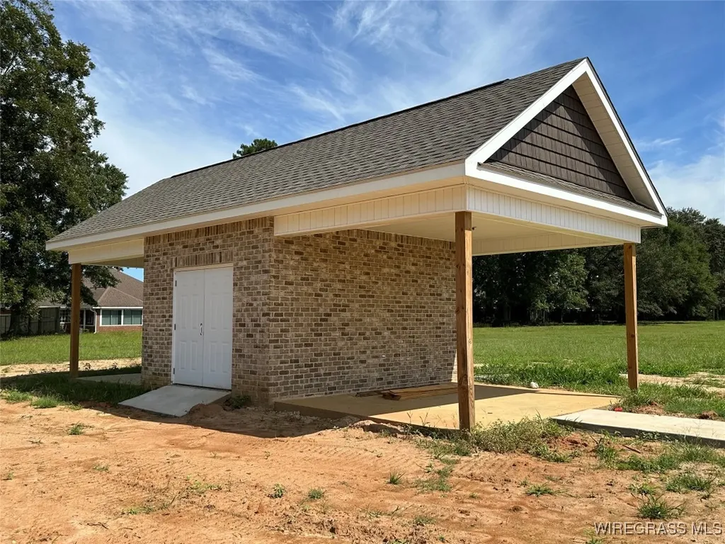 201 Heritage Way Headland AL 36345