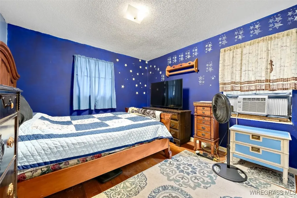 1597 Lakeview Road Ozark AL 36360