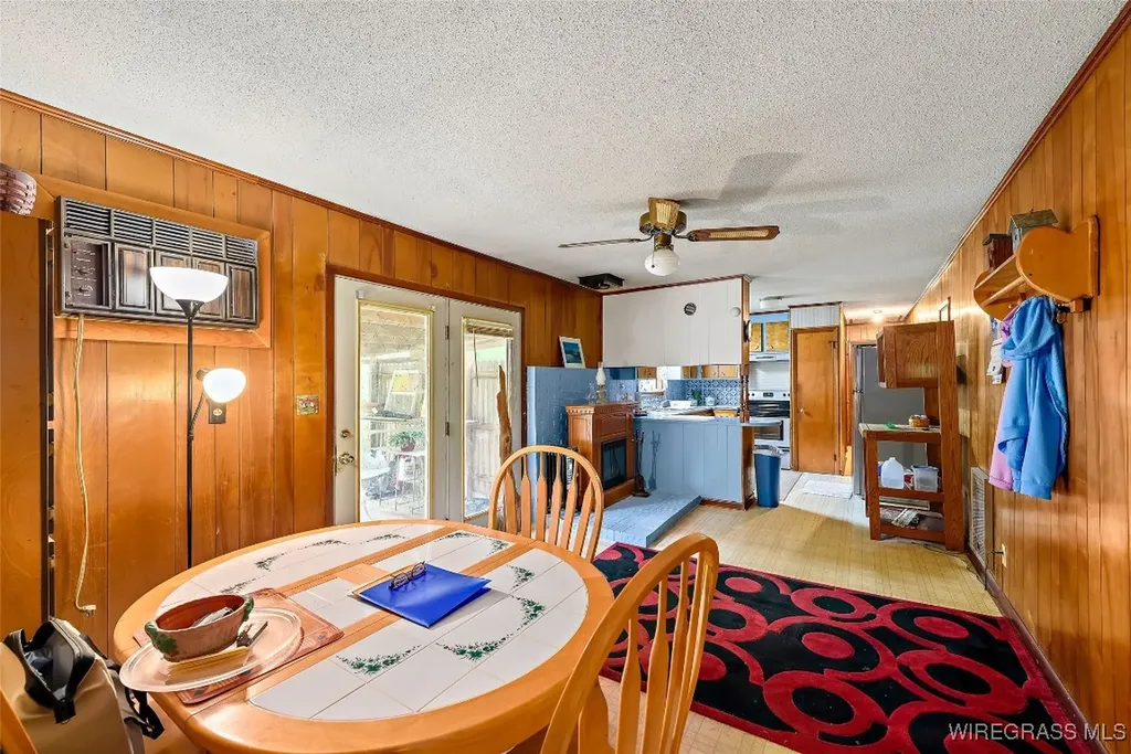 1597 Lakeview Road Ozark AL 36360