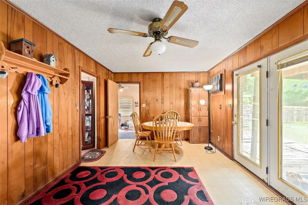 1597 Lakeview Road Ozark AL 36360