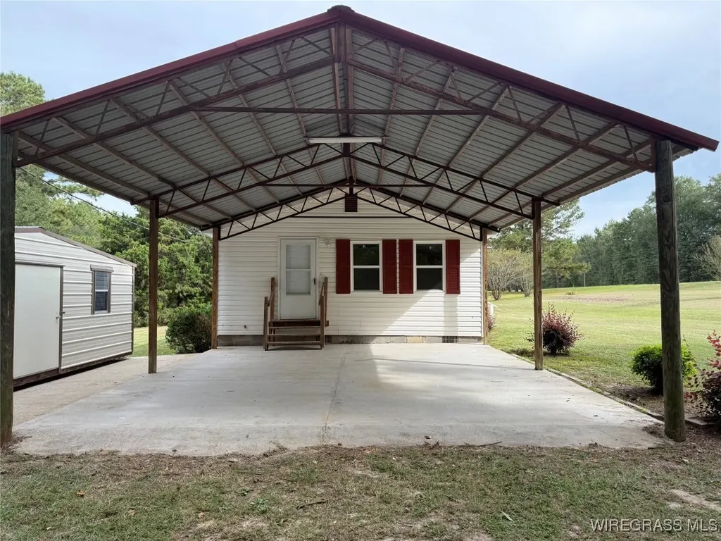 9177 County Road 306 Glenwood AL 36034