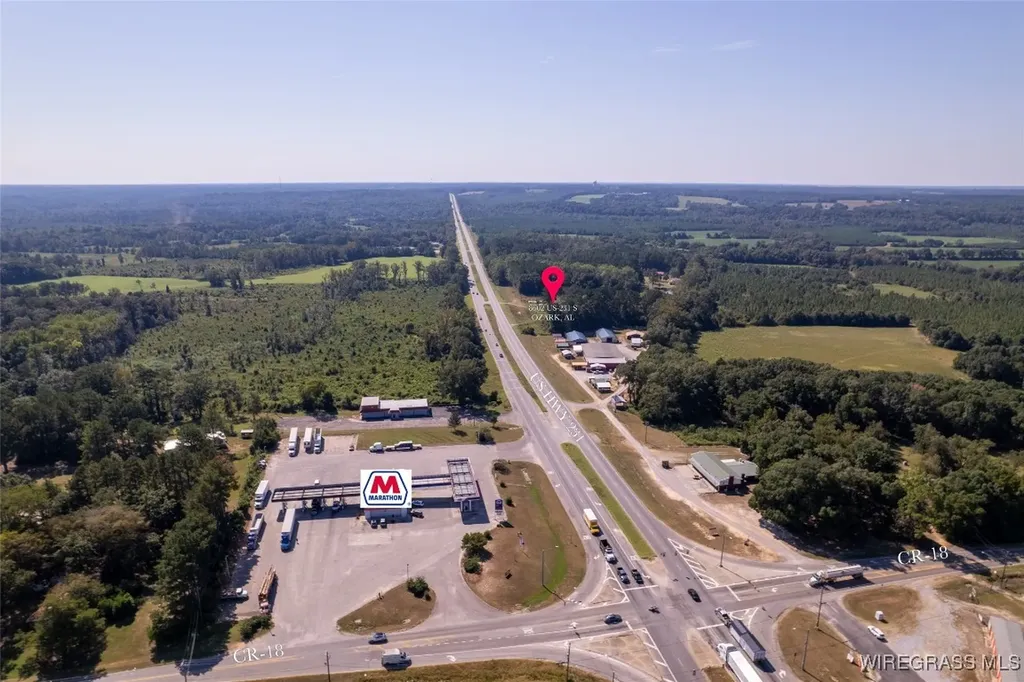 8602 Highway 231 Highway Ozark AL 36360