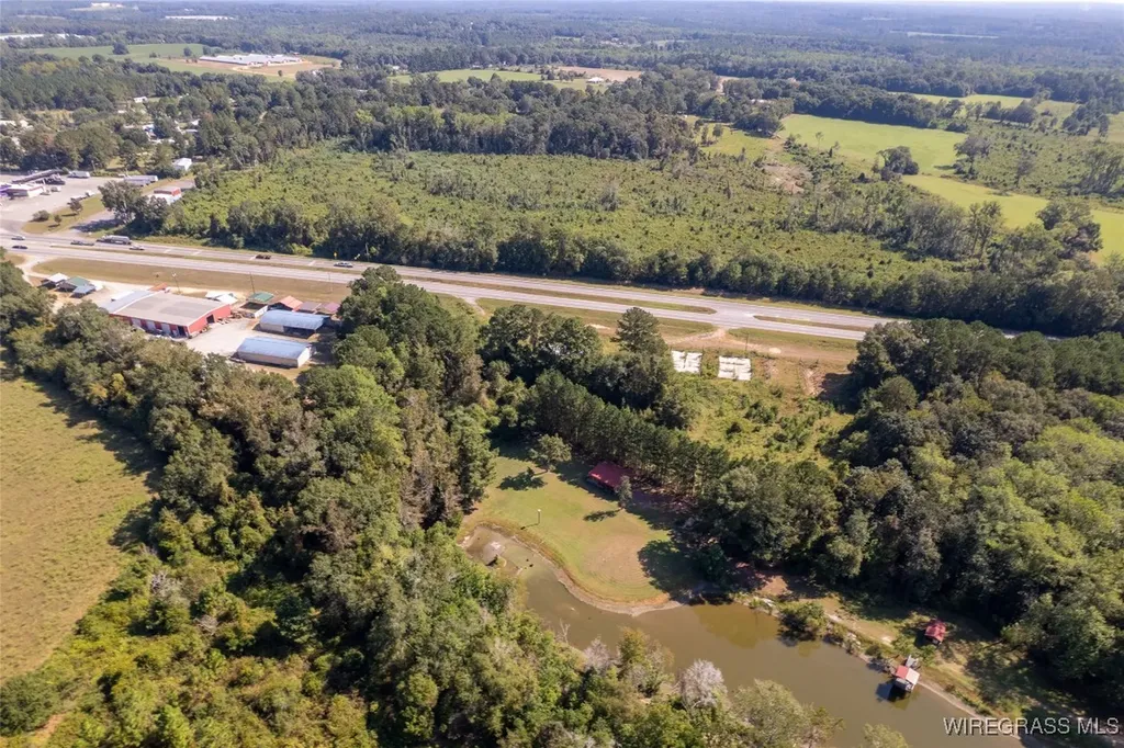 8602 Highway 231 Highway Ozark AL 36360