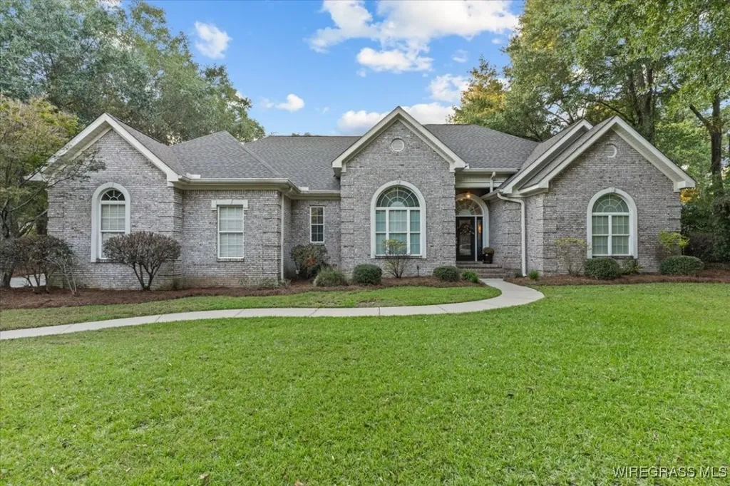 205 Pebble Creek Lane Enterprise AL 36330