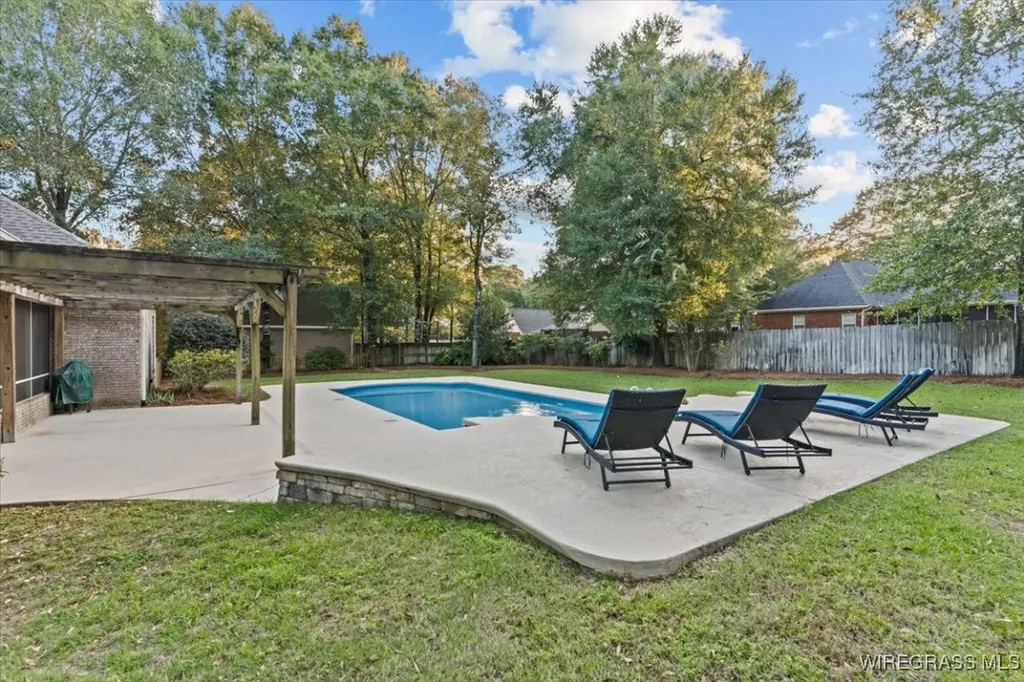 205 Pebble Creek Lane Enterprise AL 36330