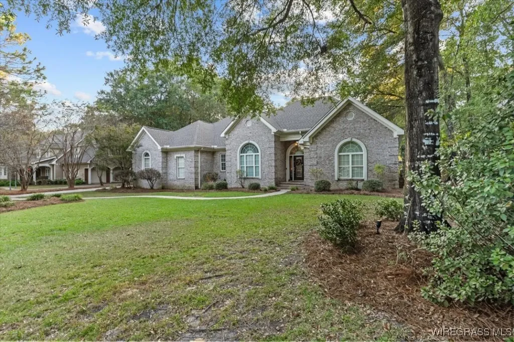 205 Pebble Creek Lane Enterprise AL 36330