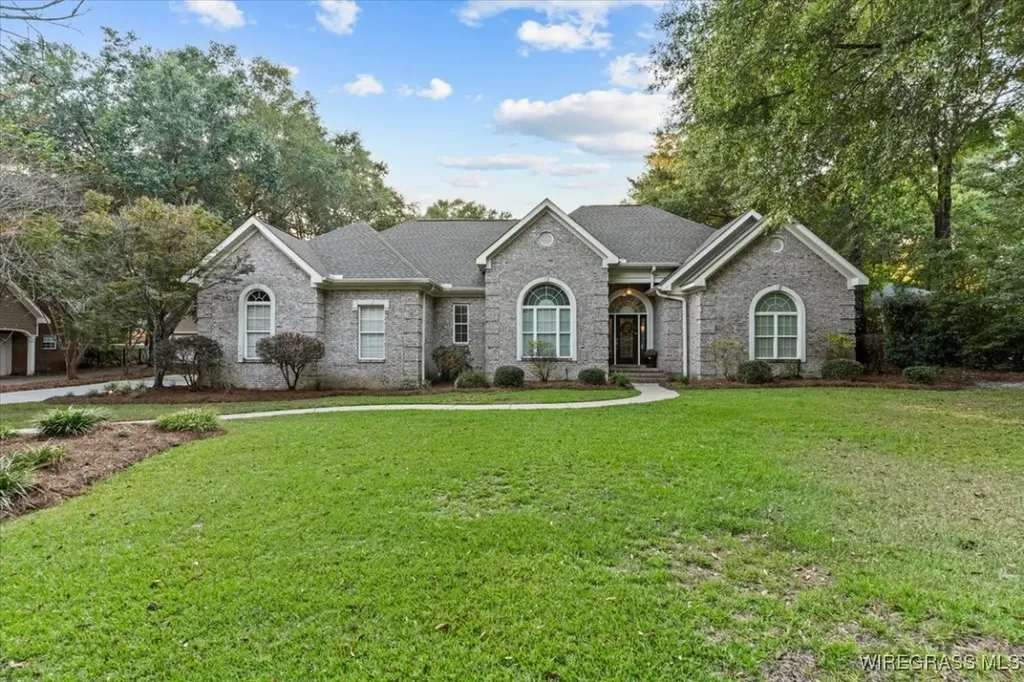 205 Pebble Creek Lane Enterprise AL 36330