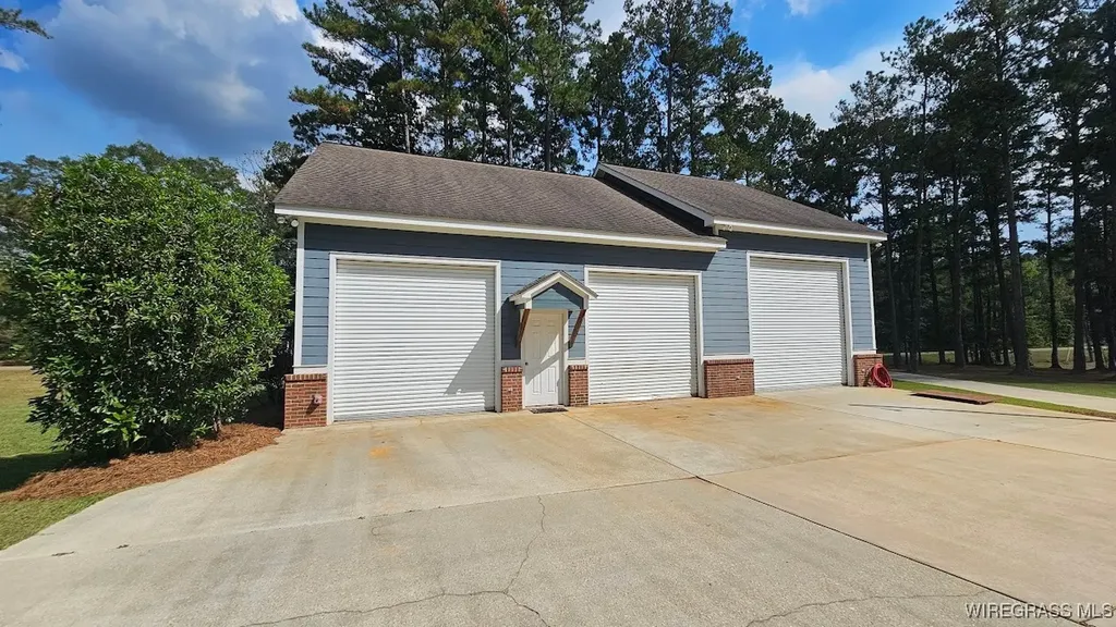 1071 Mose Ware Road Ozark AL 36360