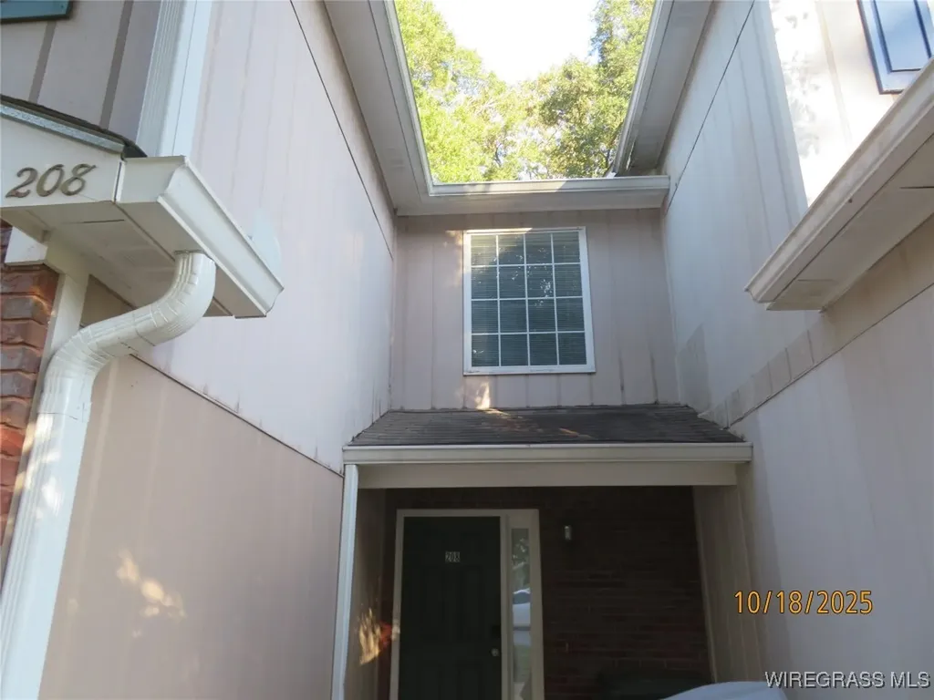 208 Ridgeway Drive Enterprise AL 36330