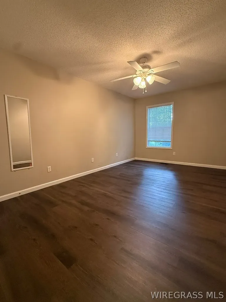 208 Ridgeway Drive Enterprise AL 36330