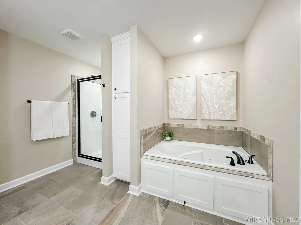 530 N Azalea Street Geneva AL 36340