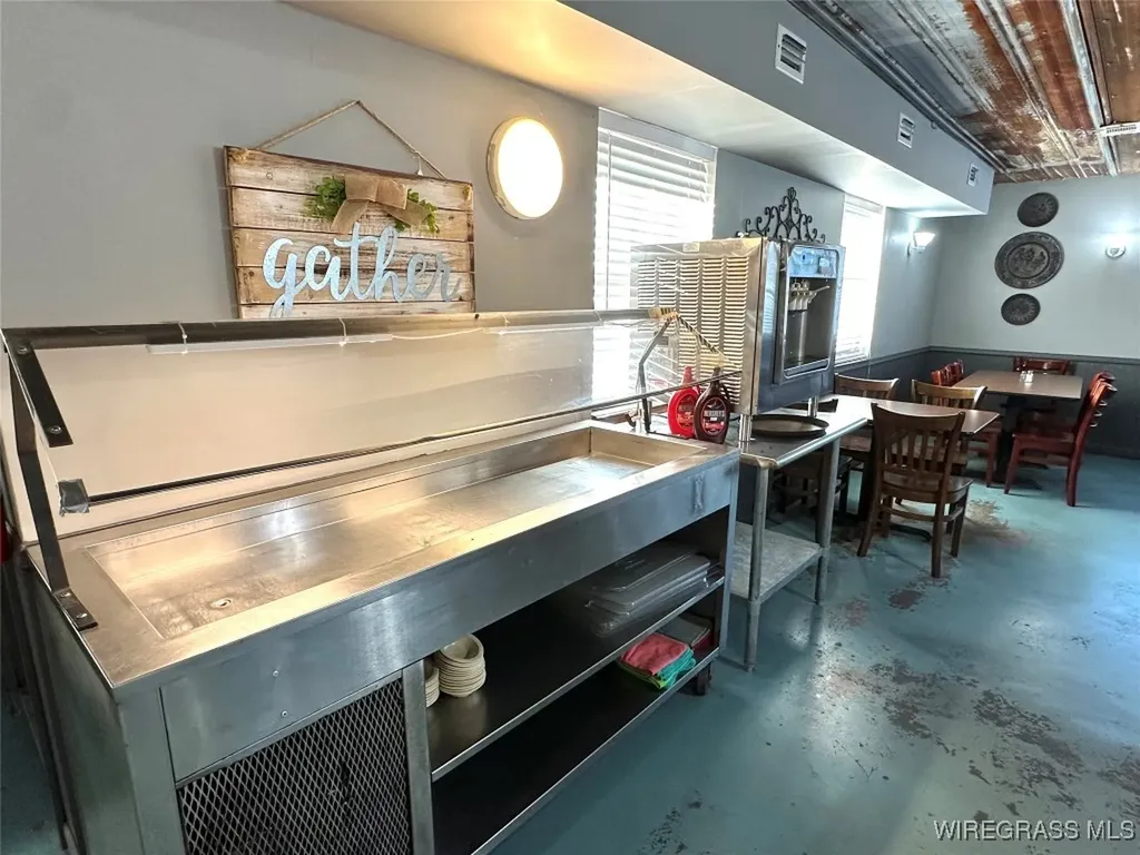 56 Hickory Tree Lane Daleville AL 36322