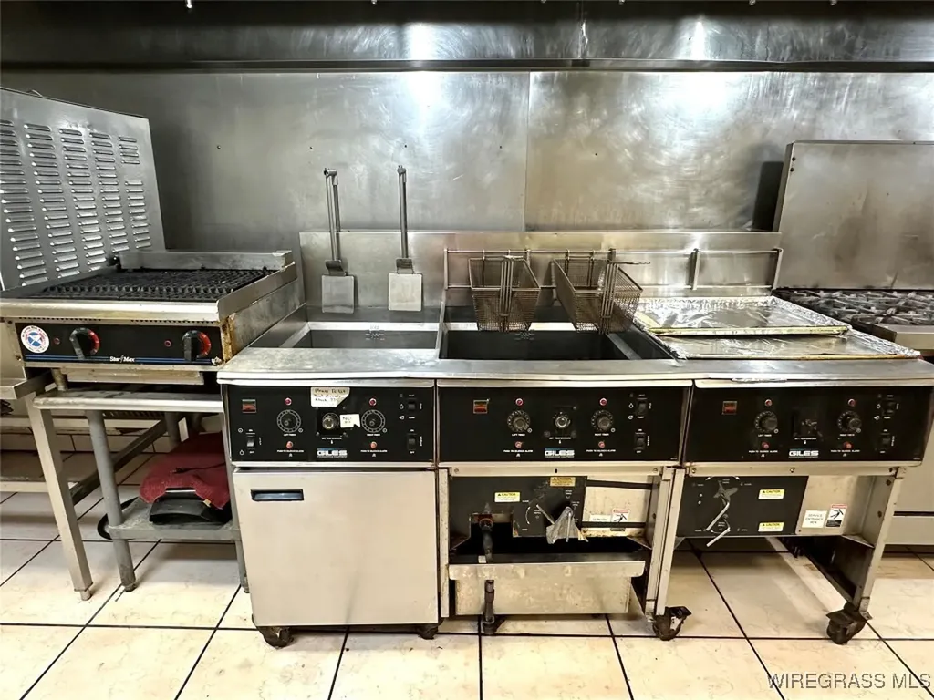 56 Hickory Tree Lane Daleville AL 36322