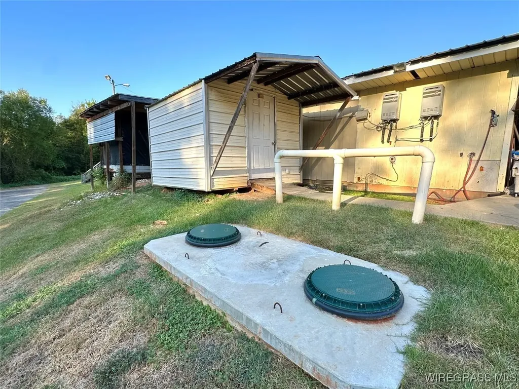 56 Hickory Tree Lane Daleville AL 36322