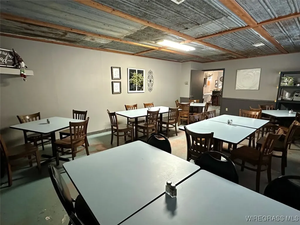 56 Hickory Tree Lane Daleville AL 36322