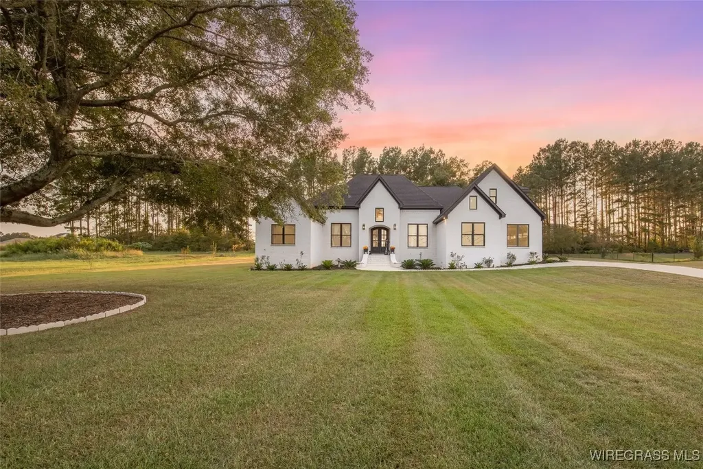 5914 S Highway 605 Rehobeth AL 36301