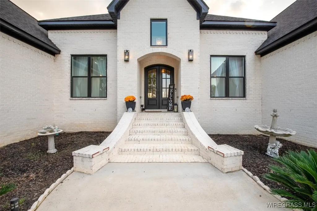 5914 S Highway 605 Rehobeth AL 36301
