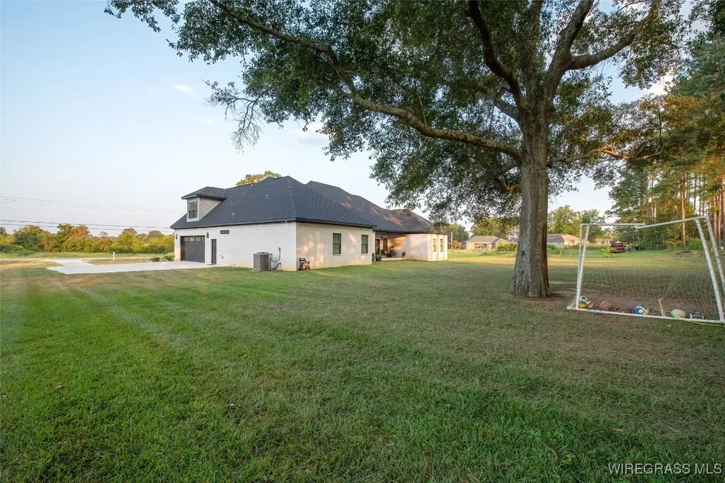5914 S Highway 605 Rehobeth AL 36301