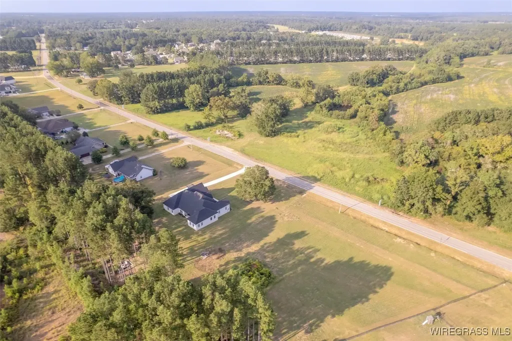 5914 S Highway 605 Rehobeth AL 36301