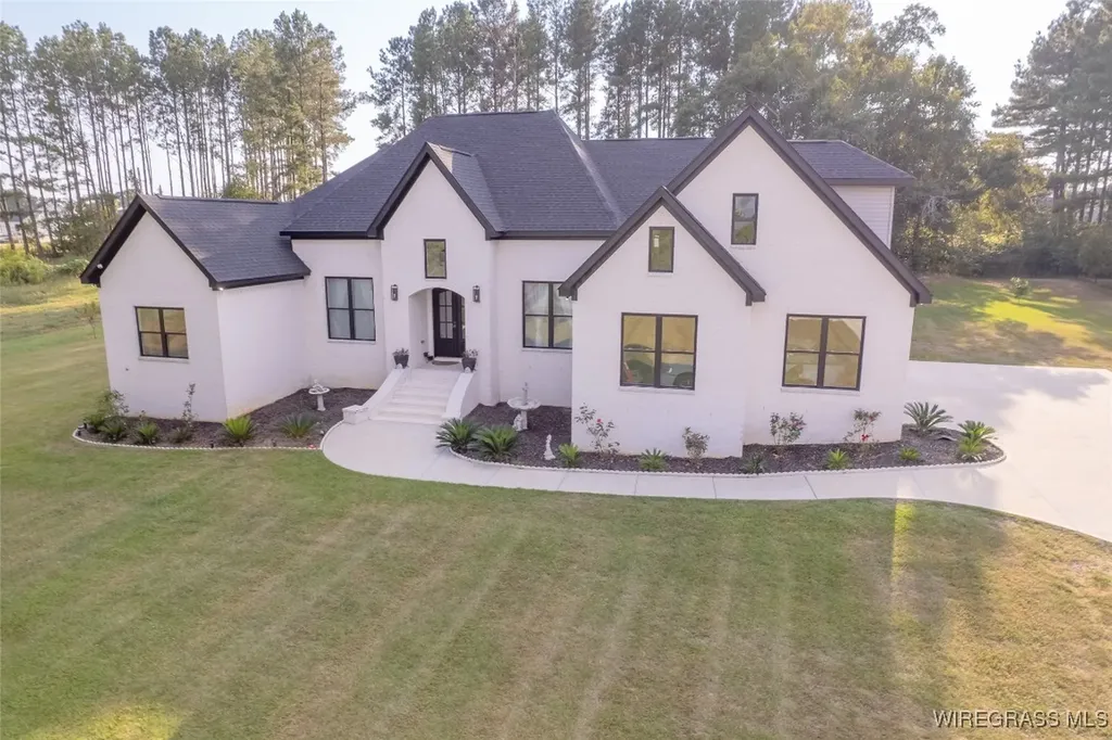 5914 S Highway 605 Rehobeth AL 36301
