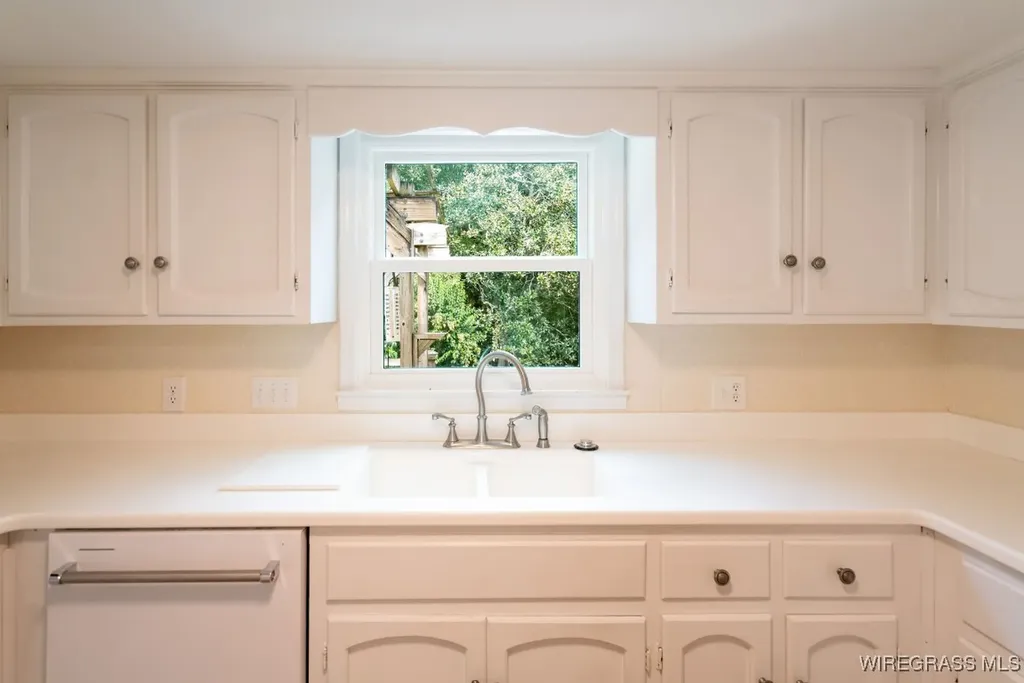 209 Wildwood Drive Enterprise AL 36330