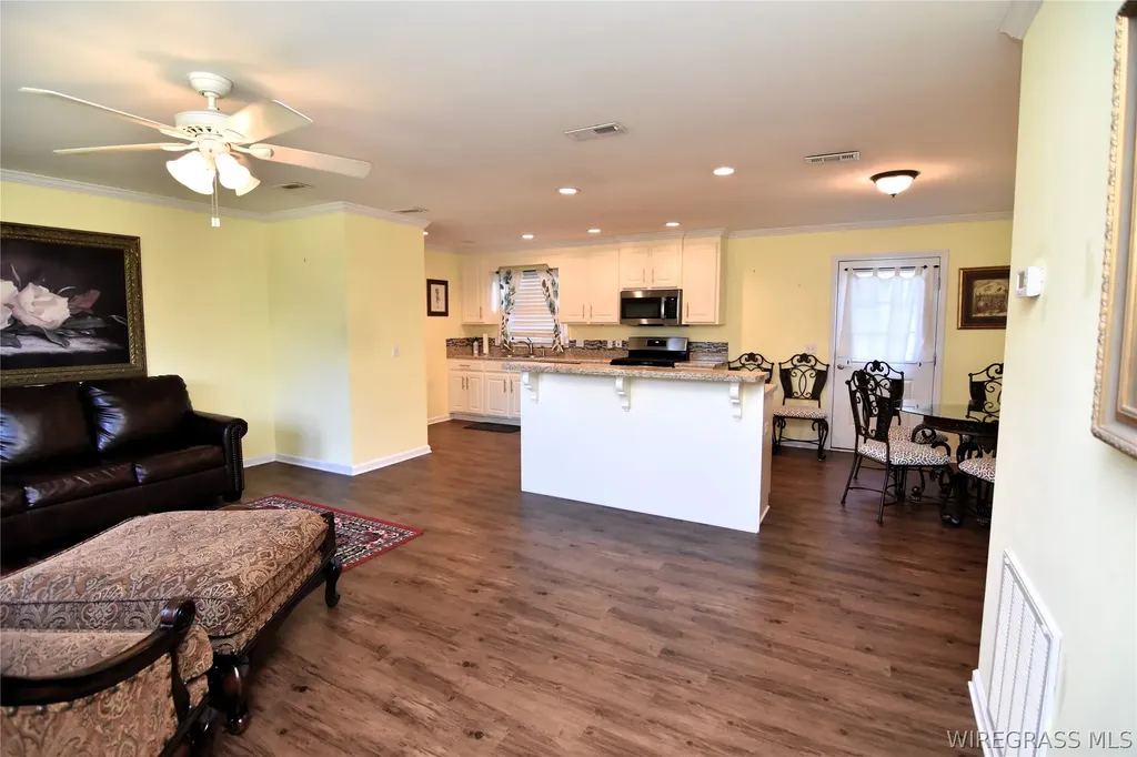301 Camellia Drive Enterprise AL 36330