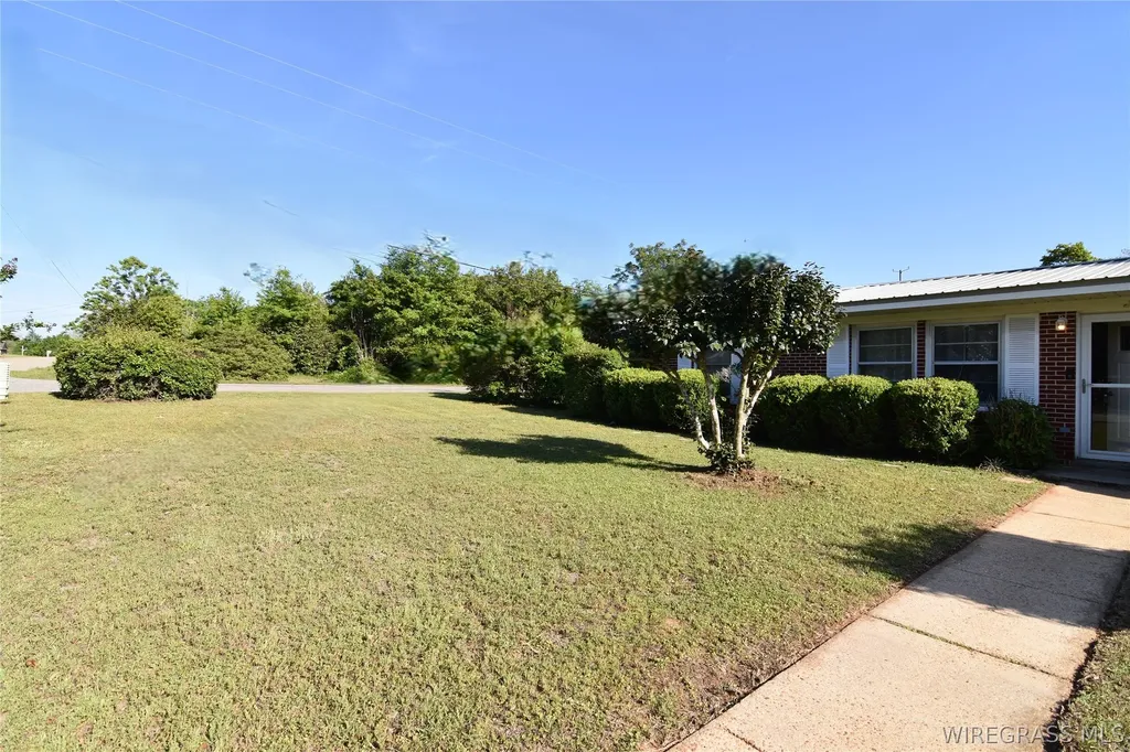 301 Camellia Drive Enterprise AL 36330