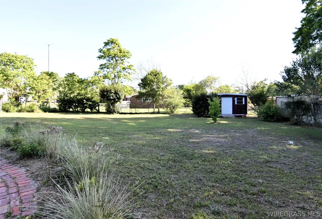 301 Camellia Drive Enterprise AL 36330
